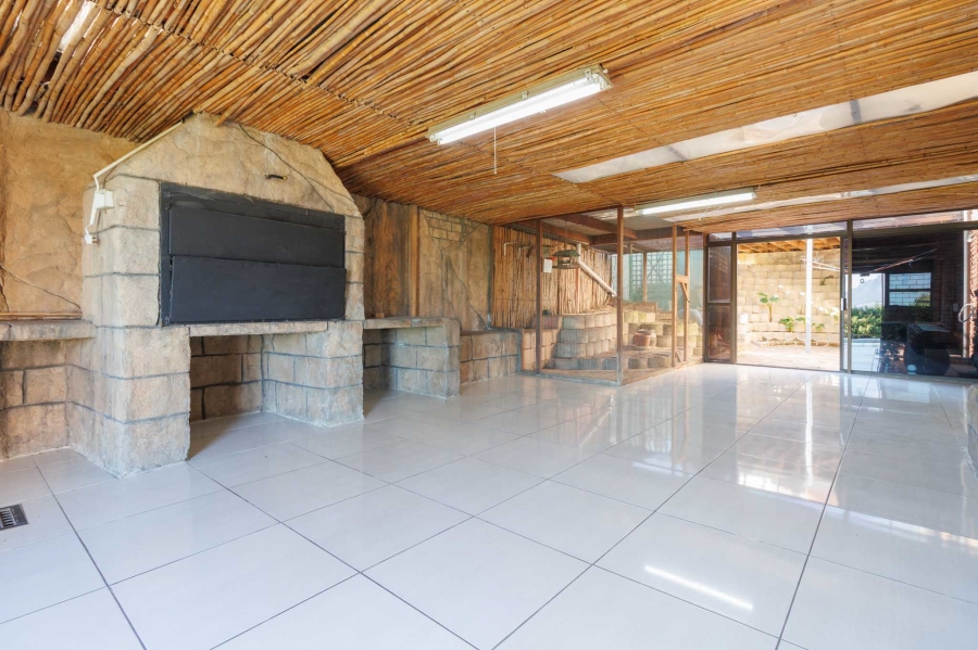 To Let 2 Bedroom Property for Rent in Plattekloof 2 Western Cape